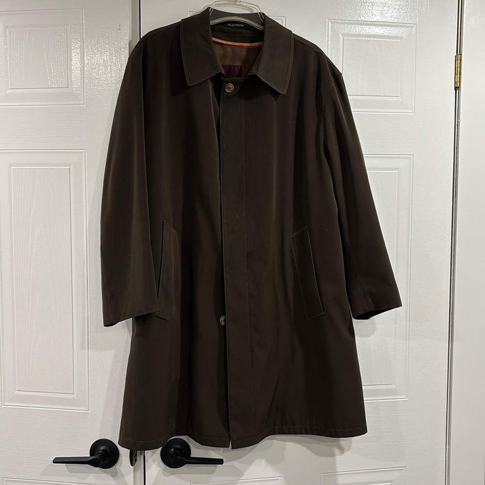 Mac Mor classic trench coat.